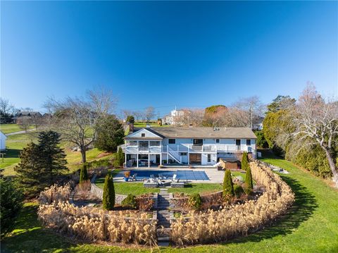 79 Peckham Lane Middletown RI 02842