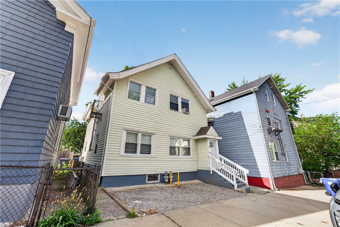 15 Armington St Street