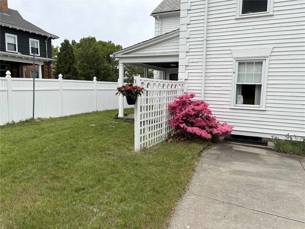 36 UNDERWOOD Street