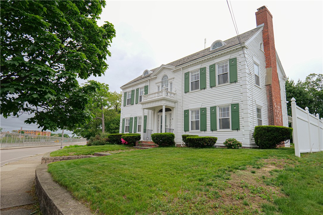36 UNDERWOOD Street