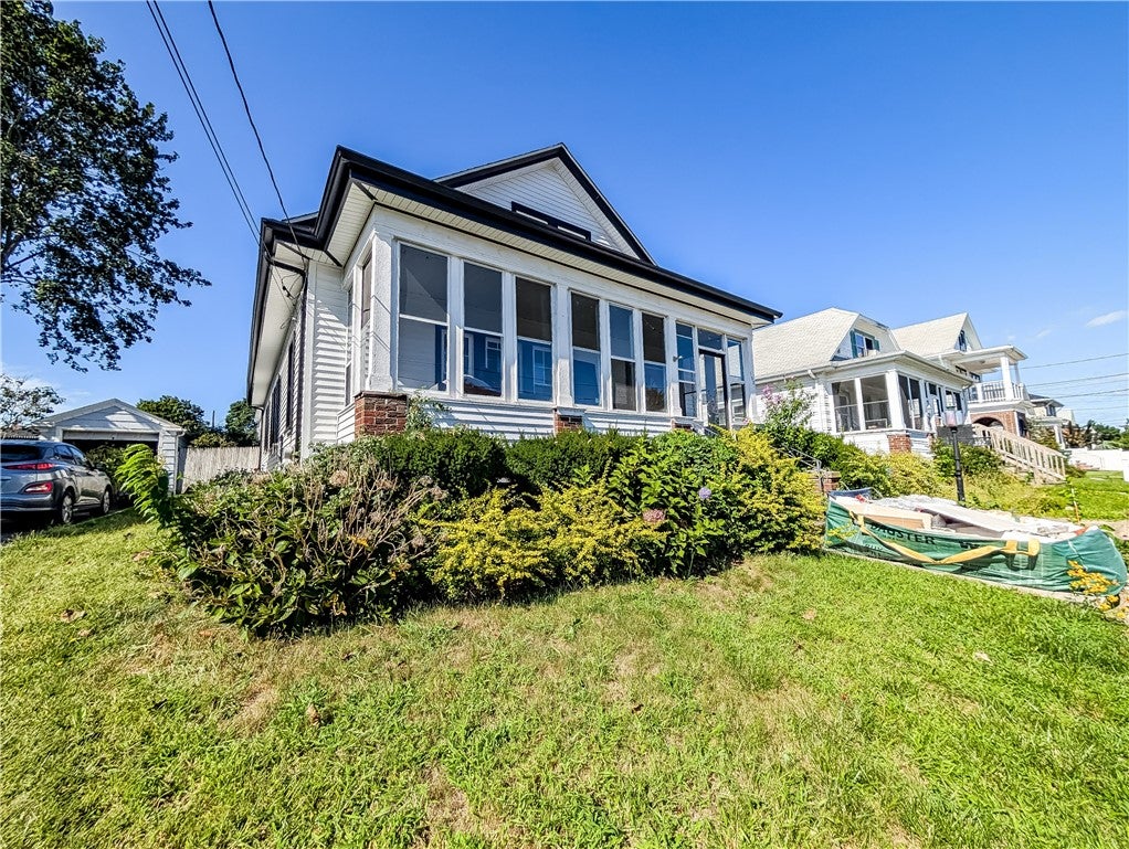 102 Burnside Street
