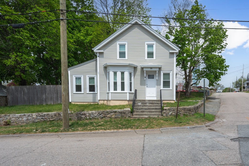 18 Metcalf Avenue