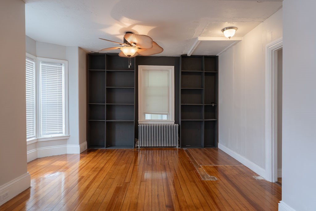 18 Metcalf Avenue