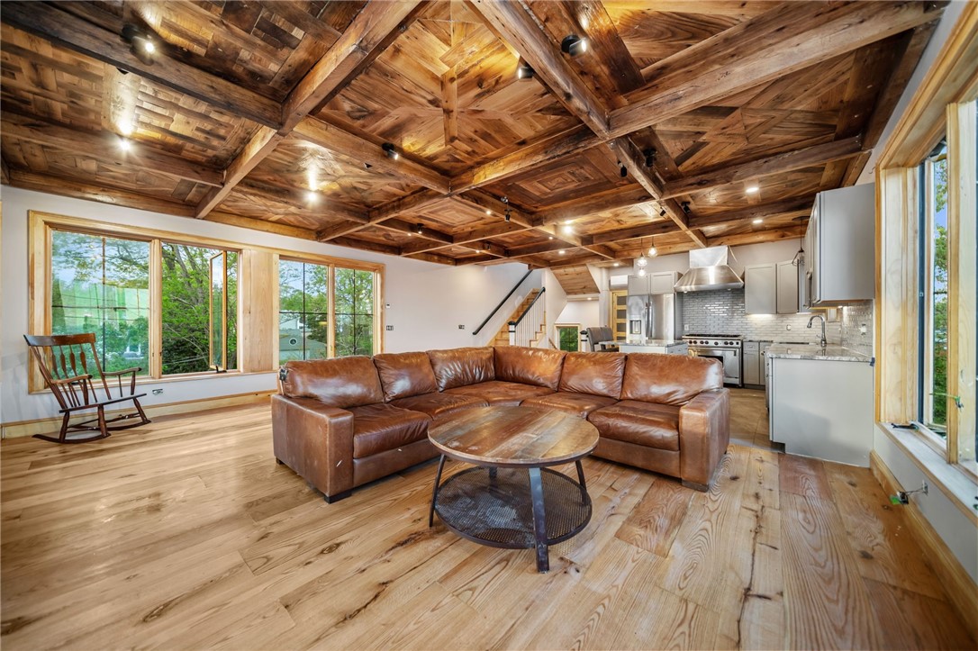 388 Sea View Drive