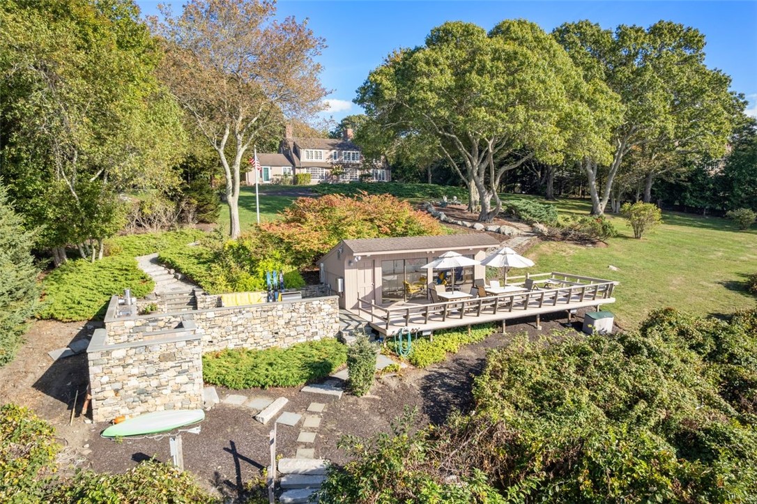 1191 NORTH MAIN Road