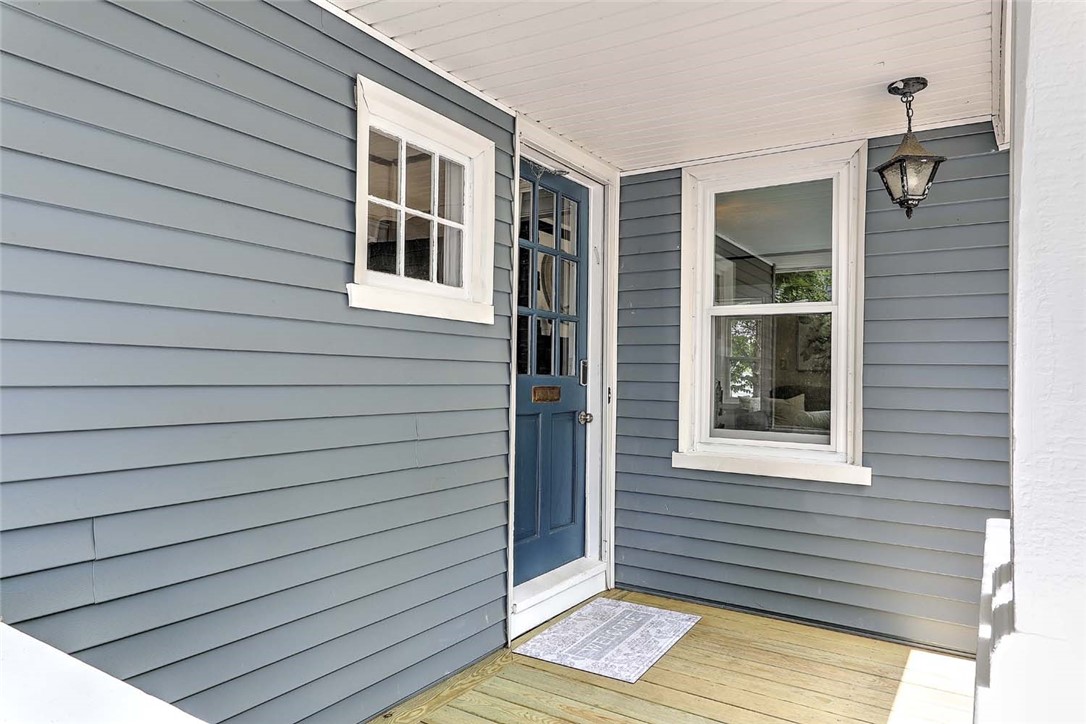 21 Glenwood Avenue