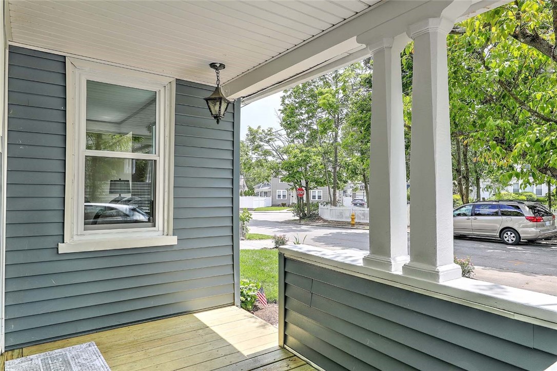 21 Glenwood Avenue