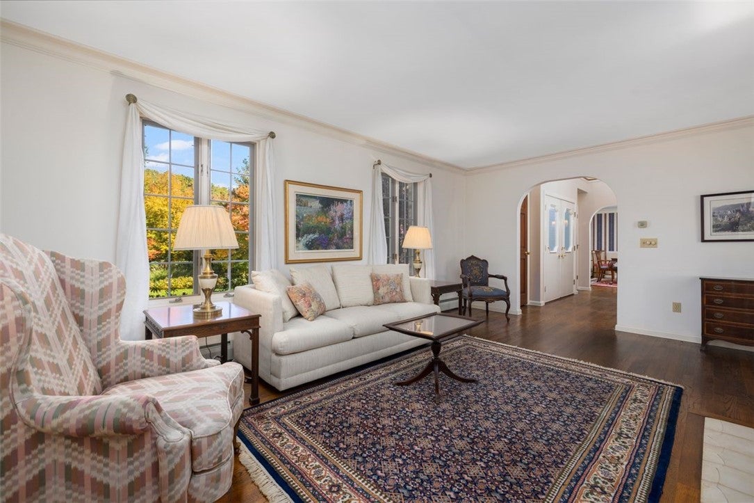 5 Cartier Court