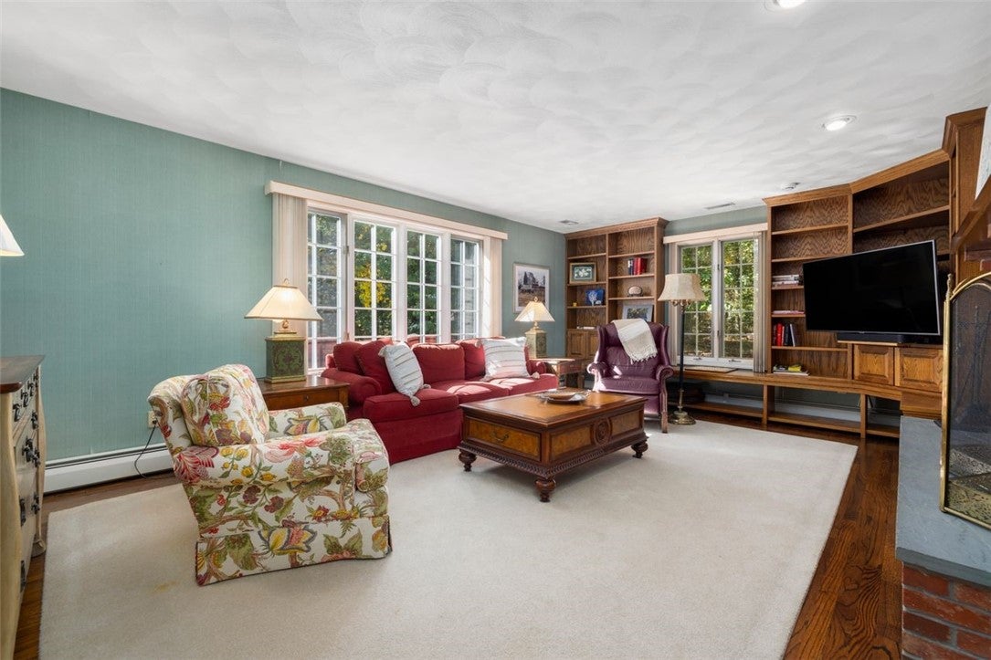 5 Cartier Court