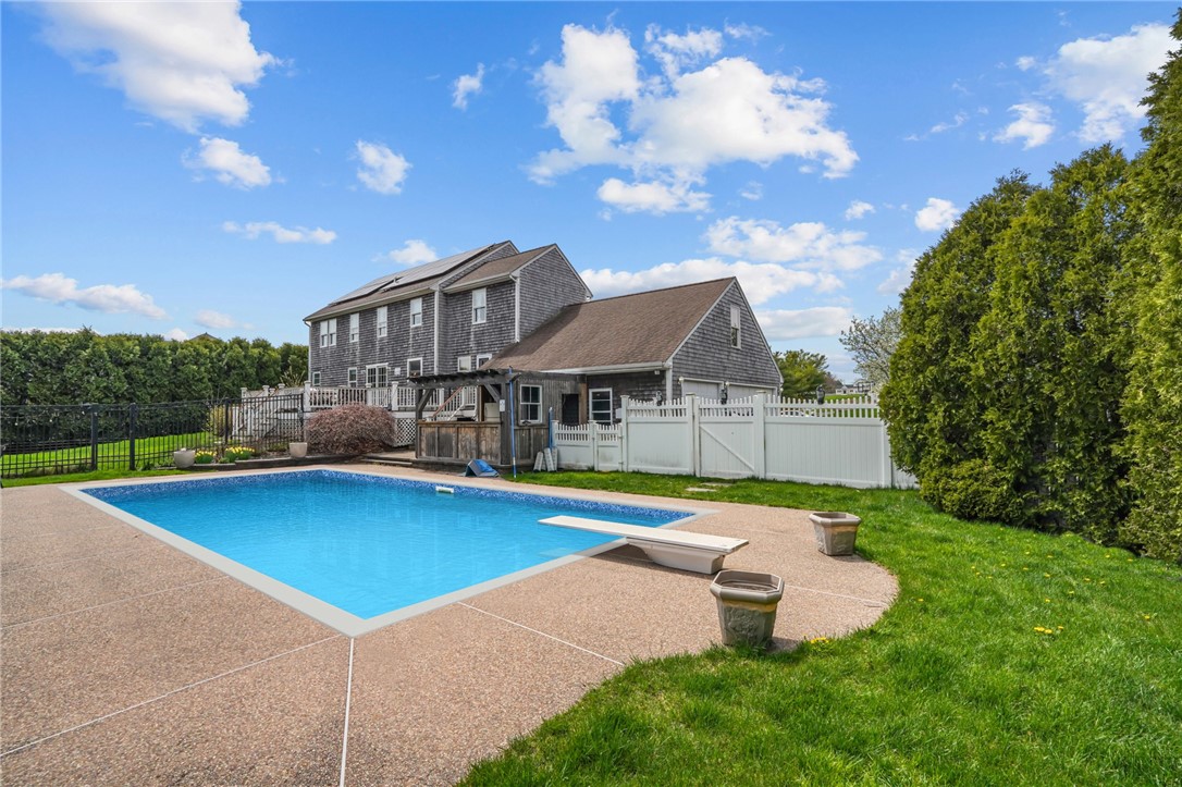 101 Windstone Drive