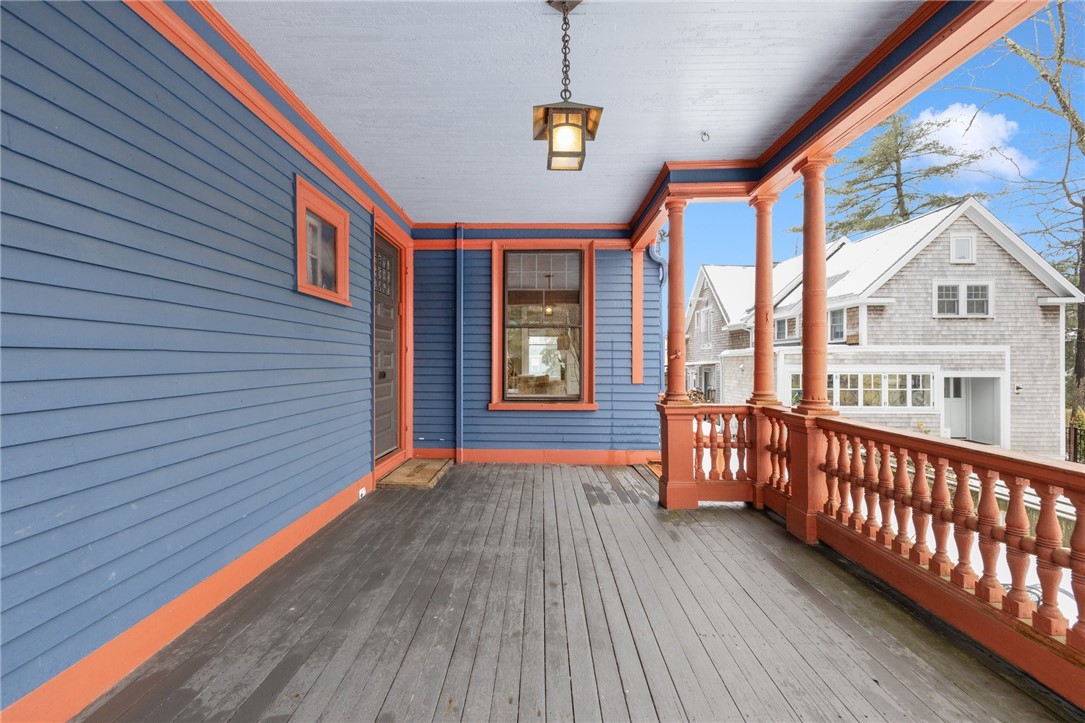 35 Larch Street