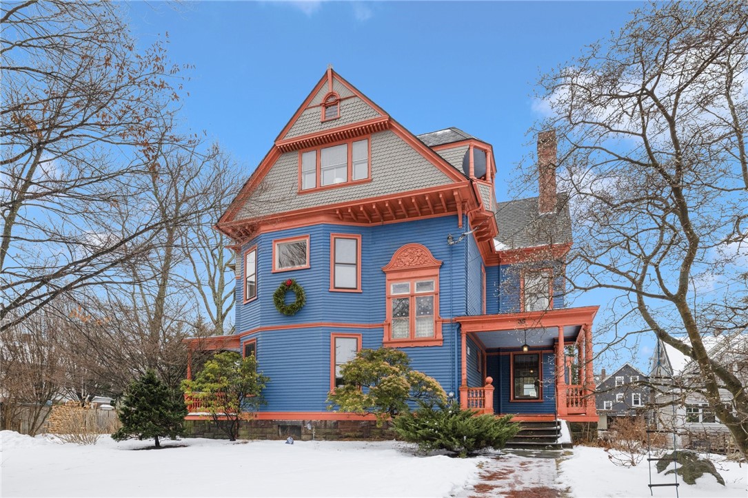 35 Larch Street
