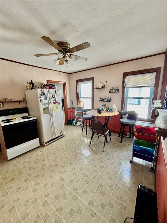 2407 Pawtucket Avenue