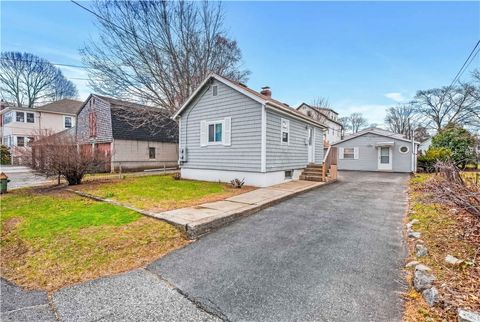 34 Steere Avenue North Providence RI 02911