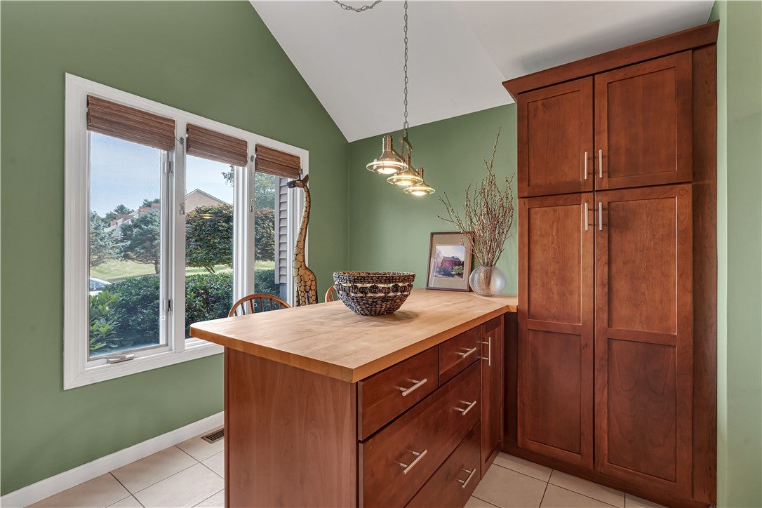 80 Fisher Road 77