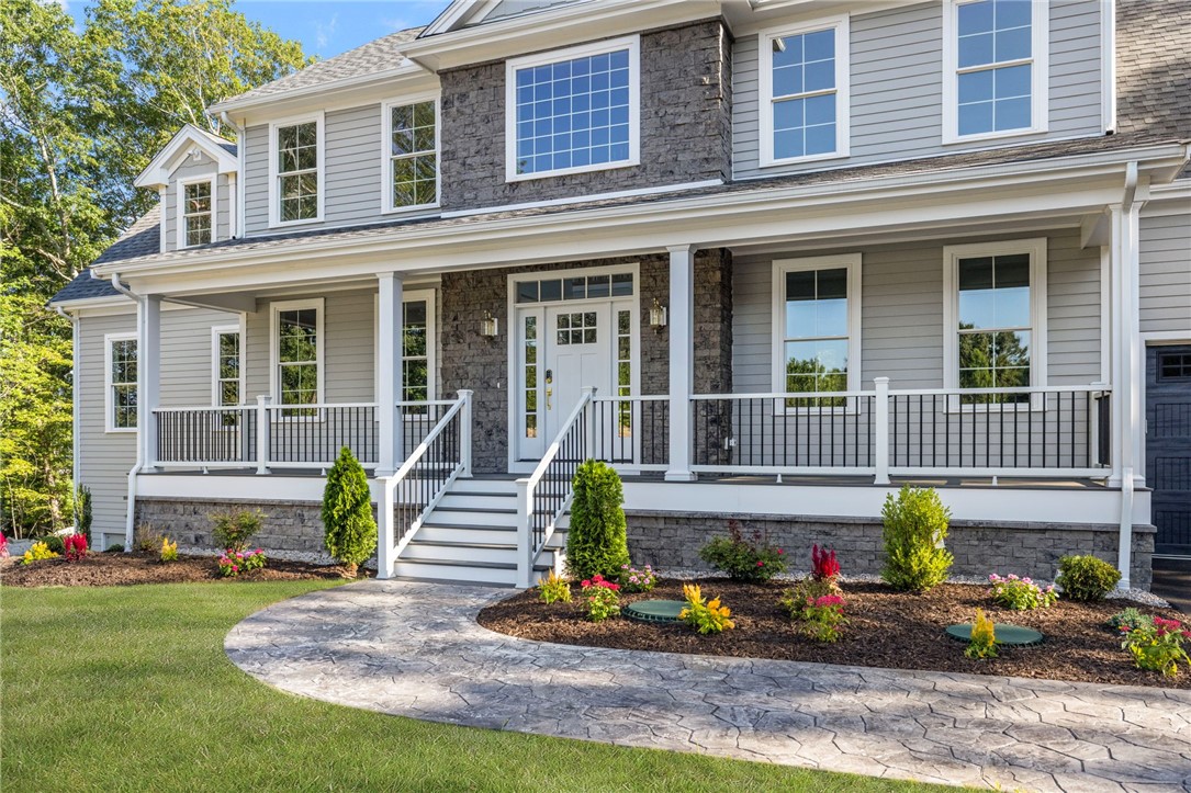 East Greenwich, Rhode Island, 02818, United States, 5 Bedrooms Bedrooms, ,4 BathroomsBathrooms,Residential,Active,2034280