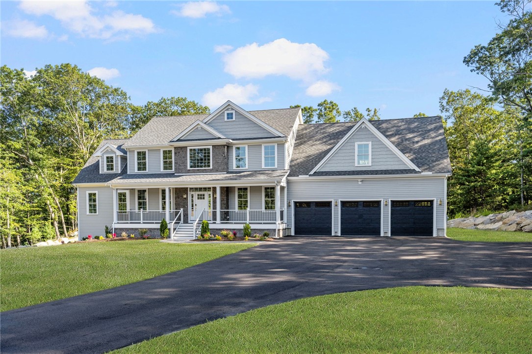 East Greenwich, Rhode Island, 02818, United States, 5 Bedrooms Bedrooms, ,4 BathroomsBathrooms,Residential,Active,2034280