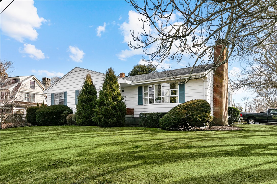 Newport, Rhode Island 02840, United States, 3 Bedrooms Bedrooms, ,2 BathroomsBathrooms,Residential,Active,99479