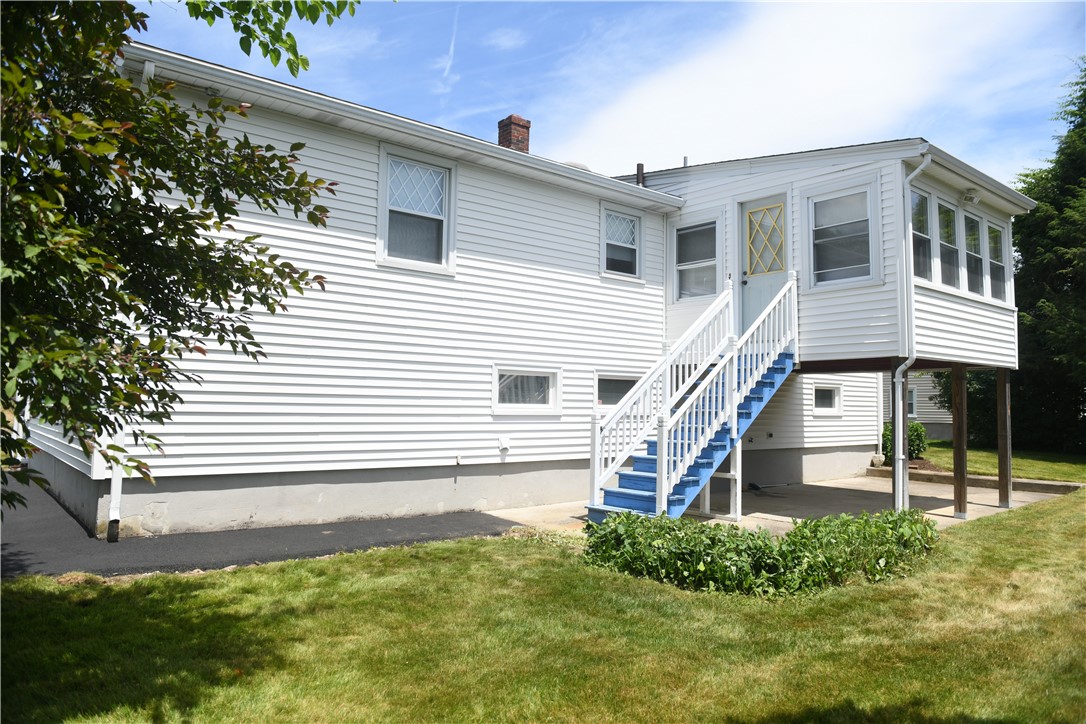 20 Bicentennial Way