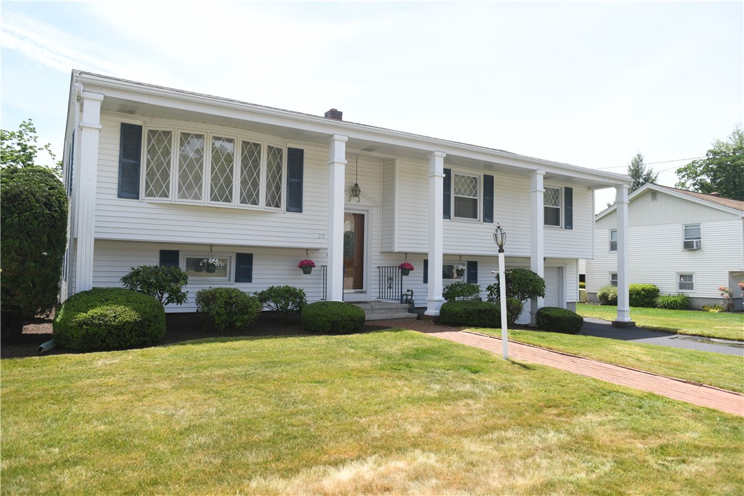 20 Bicentennial Way