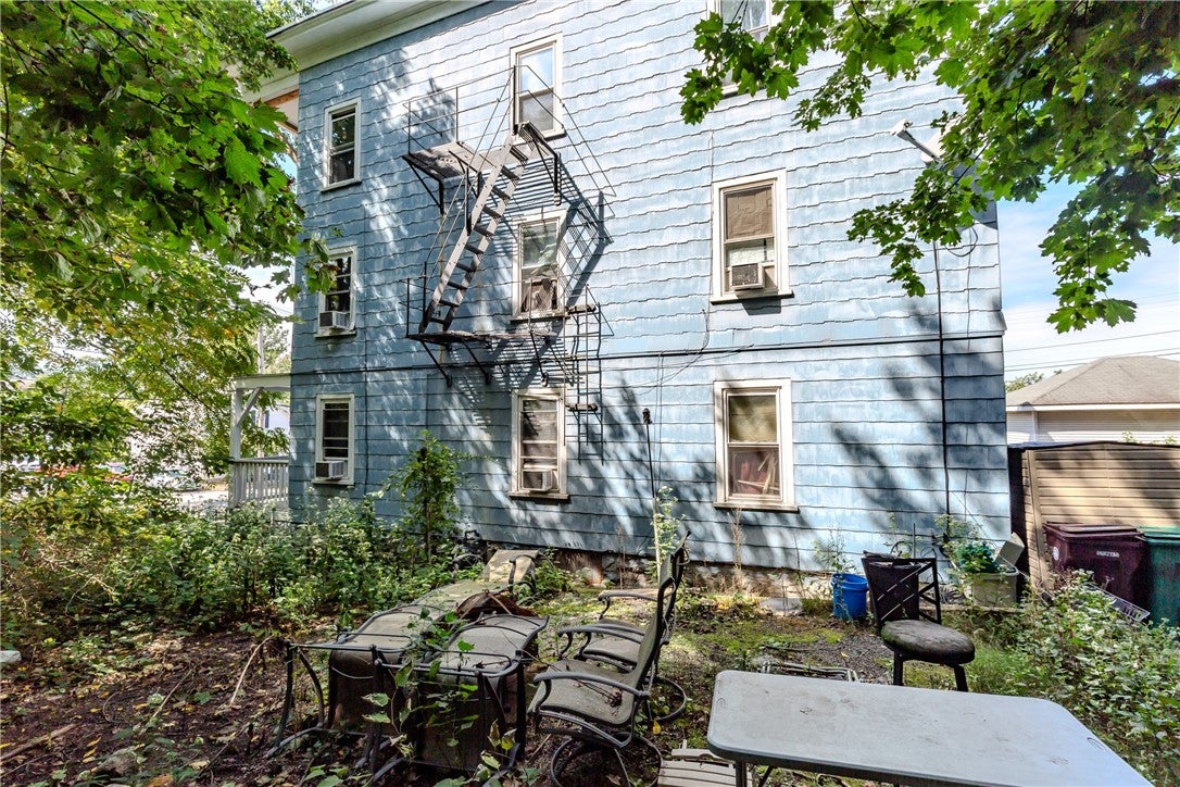 376 Cumberland Hill Road