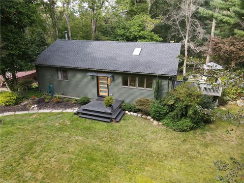 124 Biscuit City Road Charlestown RI 02813