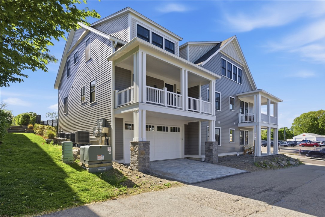 67 Queen Street 1C
