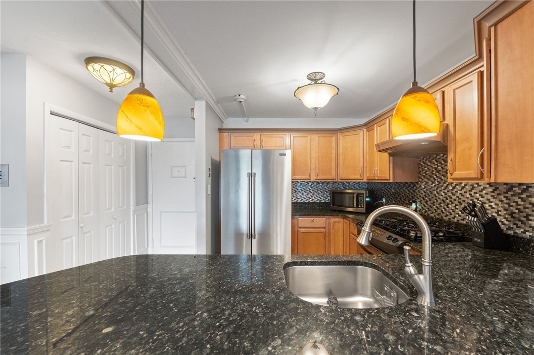 Warwick, Rhode Island 02818, United States, 1 Bedroom Bedrooms, ,1 BathroomBathrooms,Residential,Active,119507