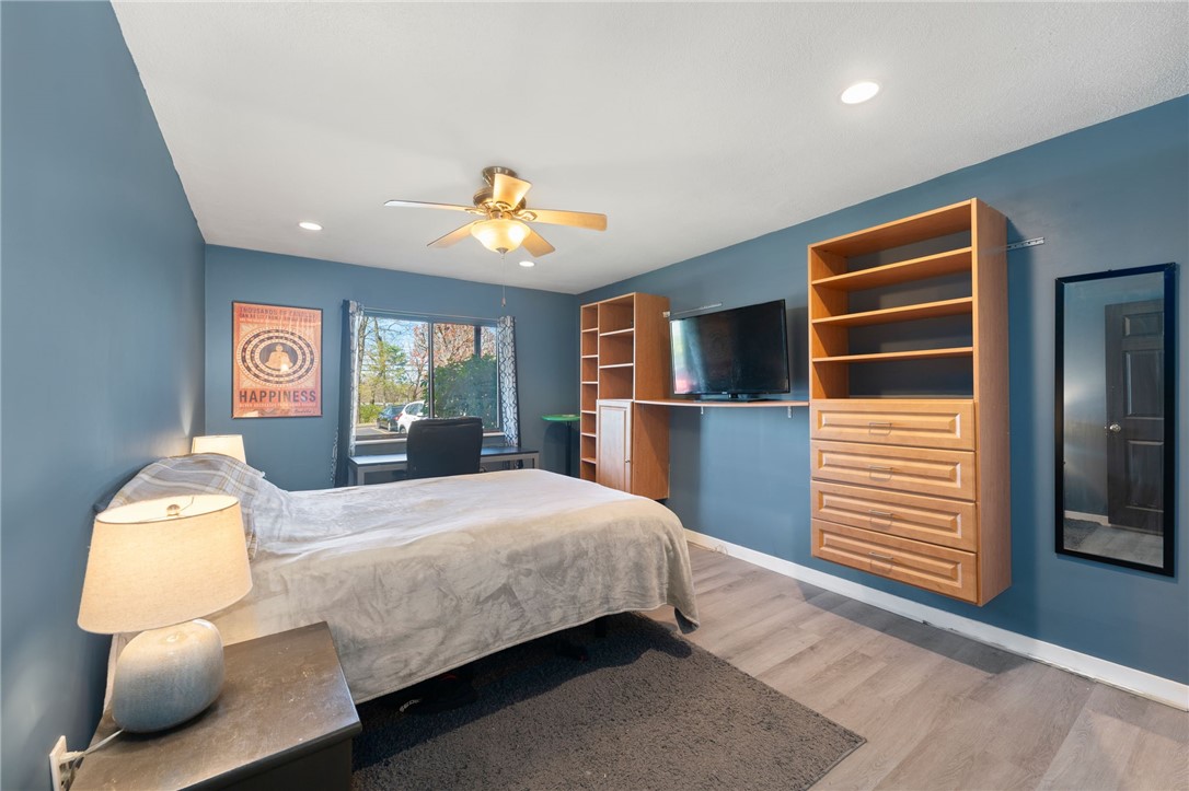 Warwick, Rhode Island 02818, United States, 1 Bedroom Bedrooms, ,1 BathroomBathrooms,Residential,Active,119507