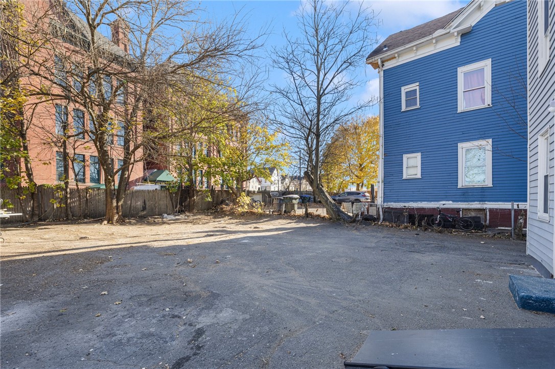 14 Madison Street