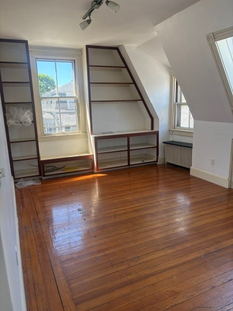 4 Dresser Street