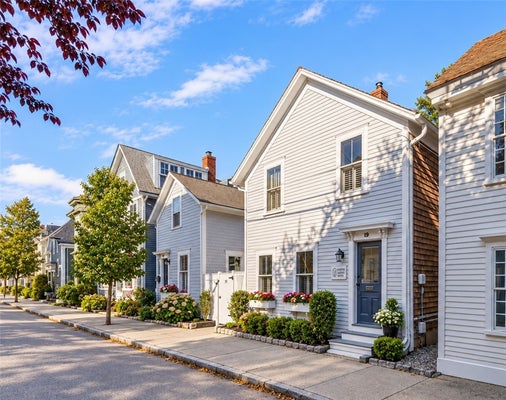 19 3RD ST, NEWPORT, RI 02840 - Image b9391da058b4d24e036e8e5ba81e92df/3027811949