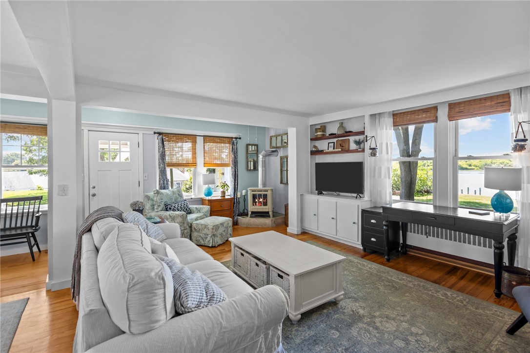 39 Sunset Drive