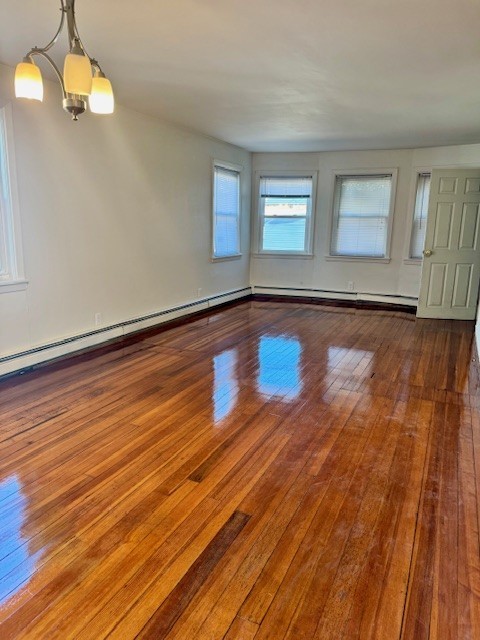 Cranston, Rhode Island 02910, United States, 2 Bedrooms Bedrooms, ,1 BathroomBathrooms,Residential,Pending,87178