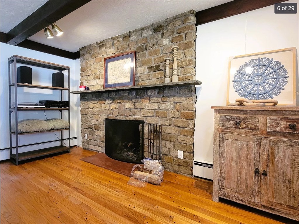 106 Pettaquamscutt Lake Road