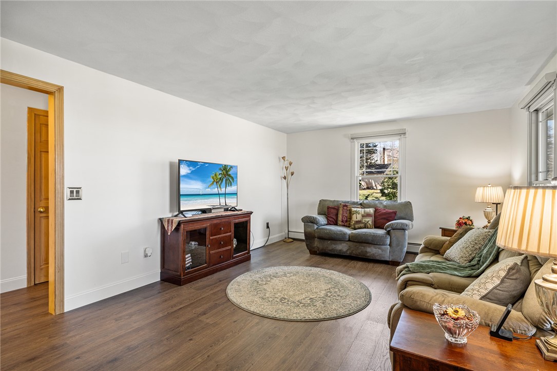 25 Sandy Lane