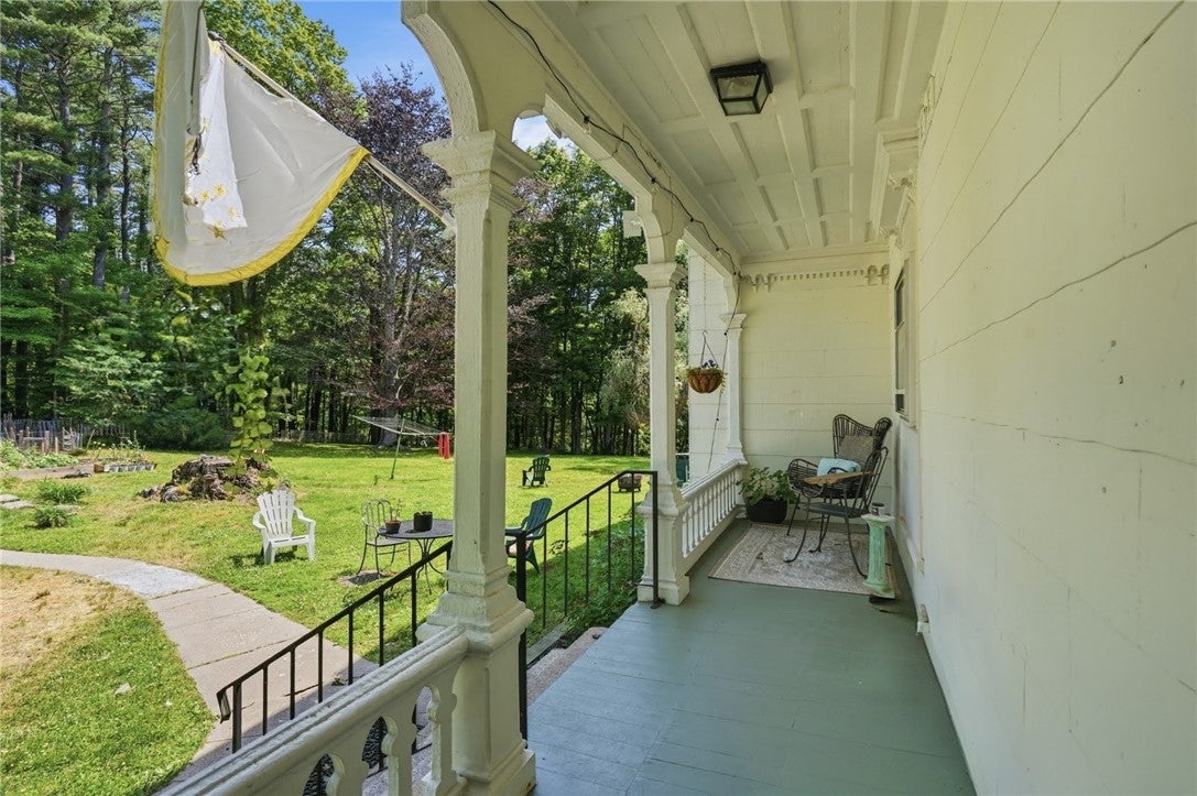 7 Nichols Lane 7