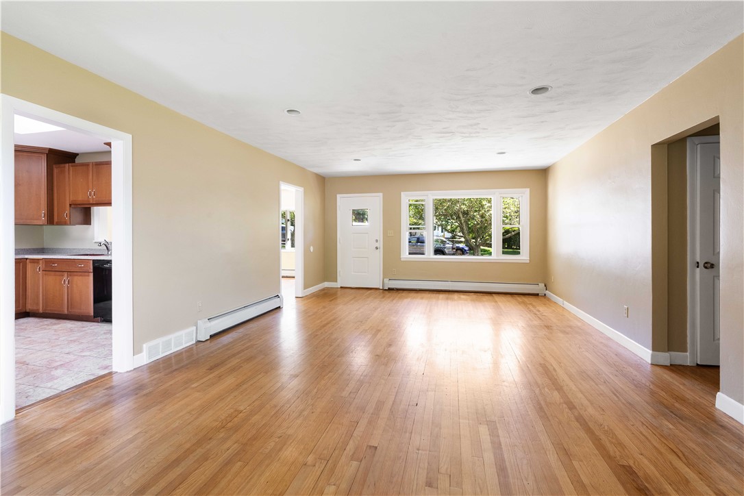 278 Green End Avenue