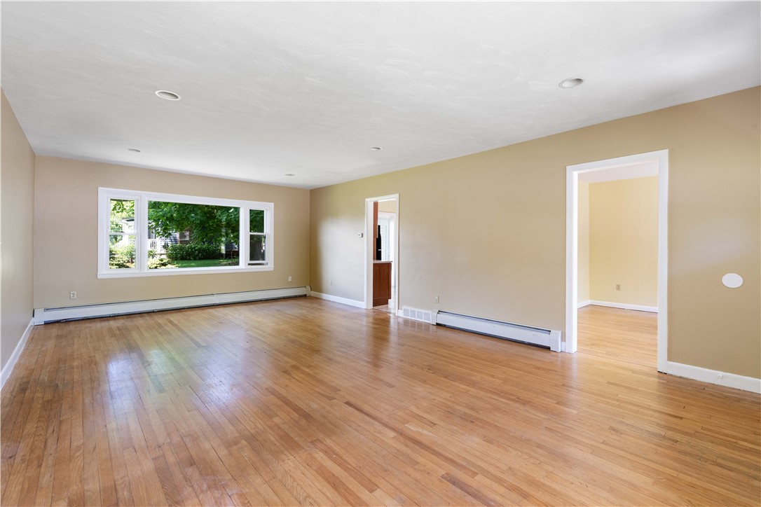 278 Green End Avenue
