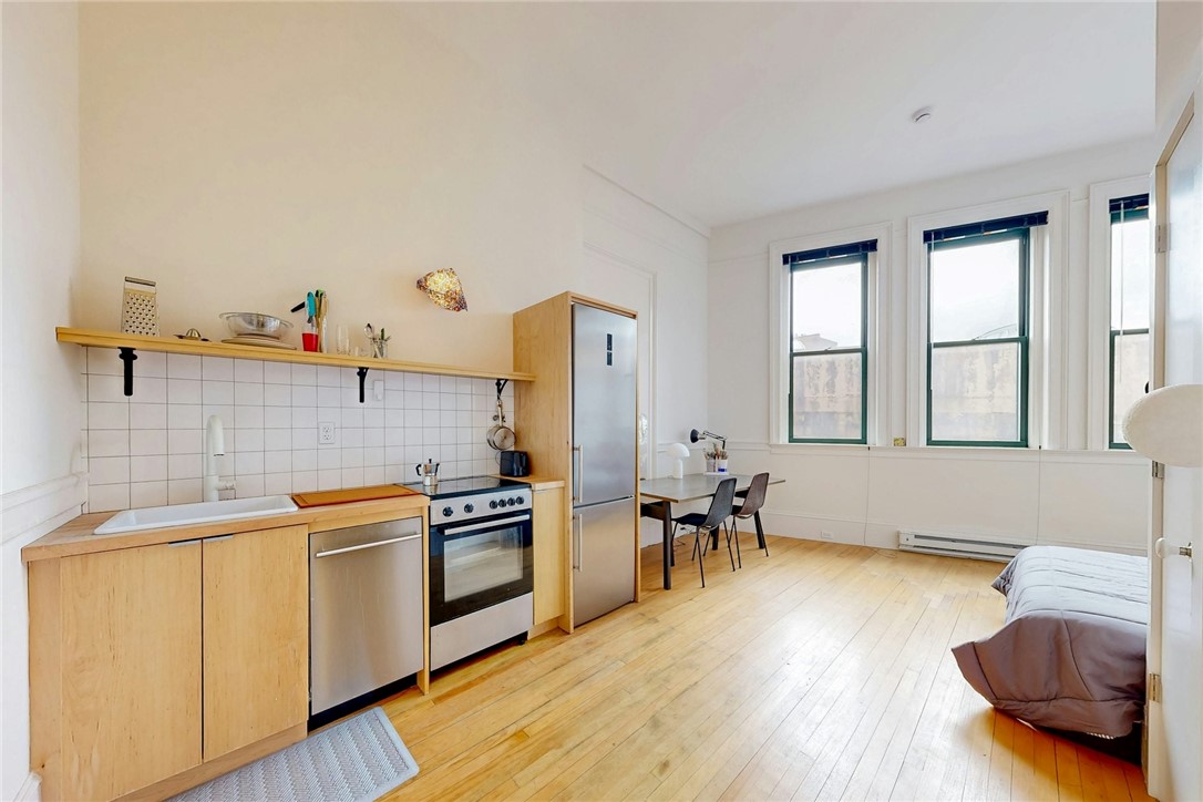 225 Weybosset Street 2