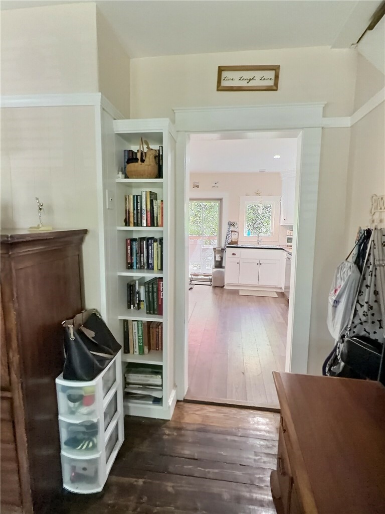 389 Sayles Avenue 1