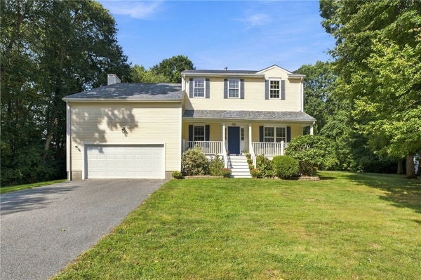 394 WESTMORELAND LN, SAUNDERSTOWN, RI 02874 - Image bafe16d1ddc957baf8d3f7303e586b79/2300778933