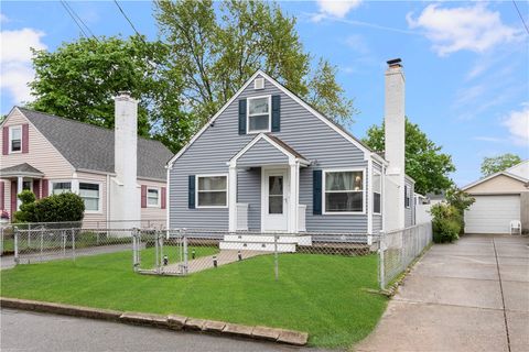 Single Family Residence in Pawtucket RI 173 Greeley Street.jpg