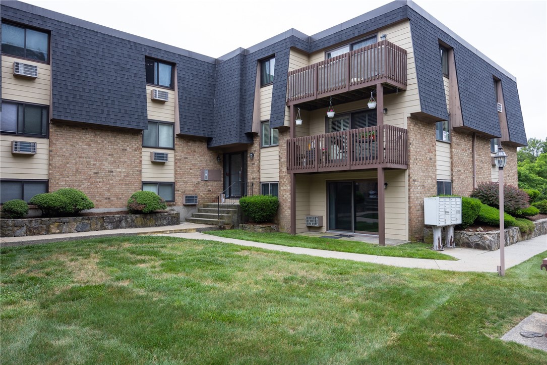 4162 Post Road 12
