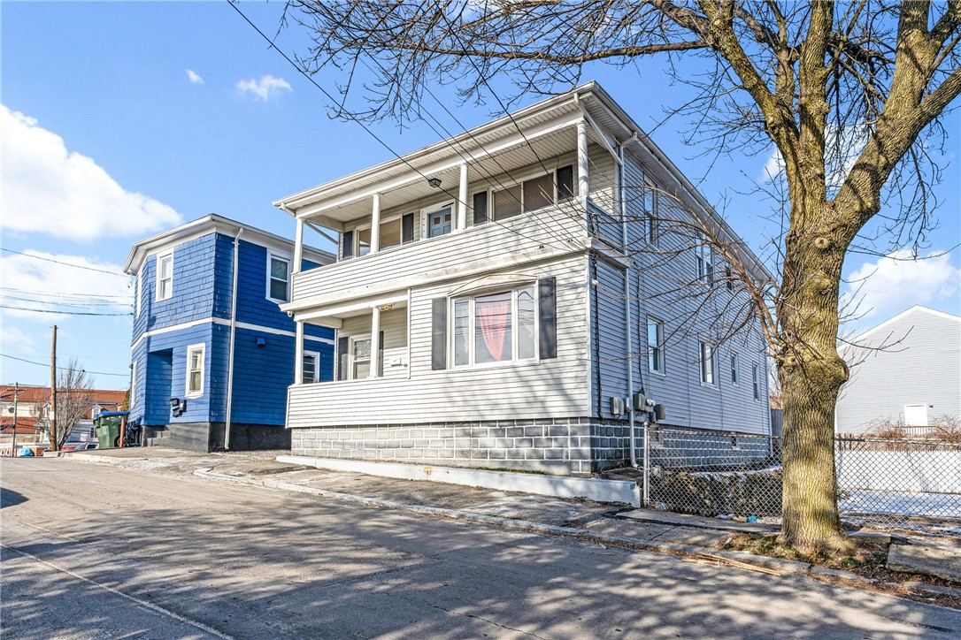 318 Hawkins Street