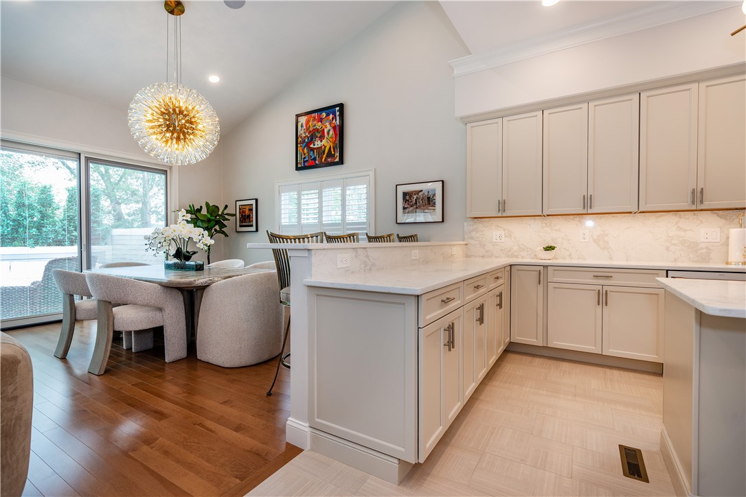 Coventry, Rhode Island 02816, United States, 3 Bedrooms Bedrooms, ,3 BathroomsBathrooms,Residential,Active,193289