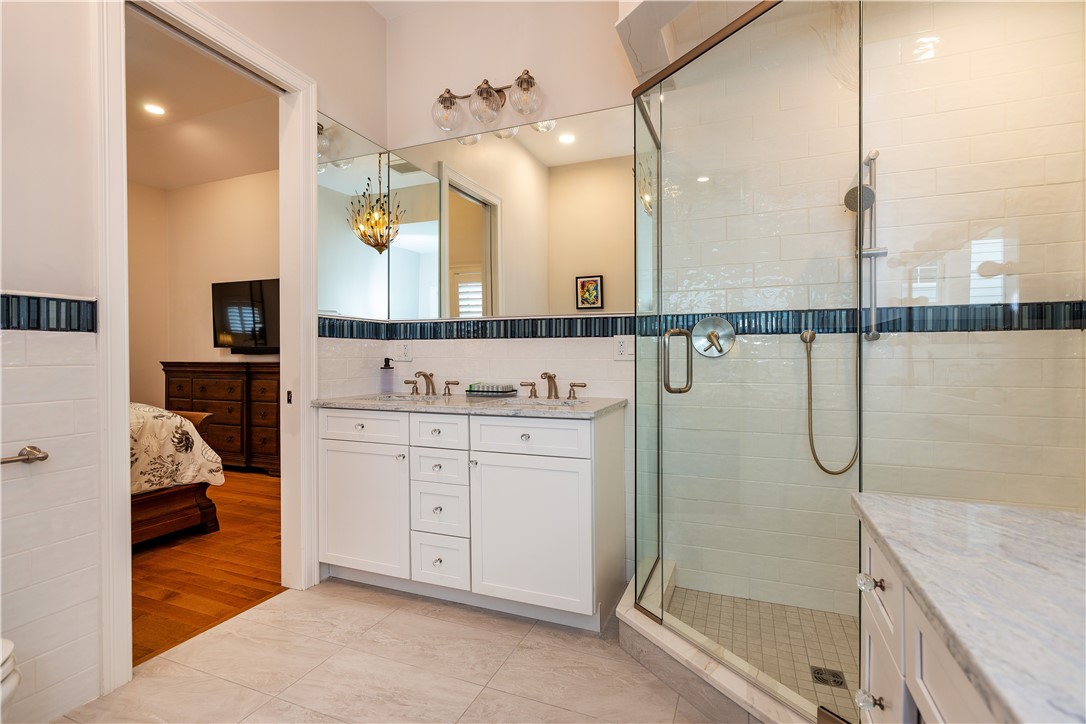 Coventry, Rhode Island 02816, United States, 3 Bedrooms Bedrooms, ,3 BathroomsBathrooms,Residential,Active,193289