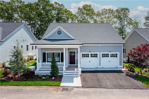 32 Wescott Way 53 Coventry RI 02816