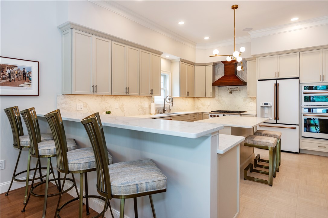 Coventry, Rhode Island 02816, United States, 3 Bedrooms Bedrooms, ,3 BathroomsBathrooms,Residential,Active,193289