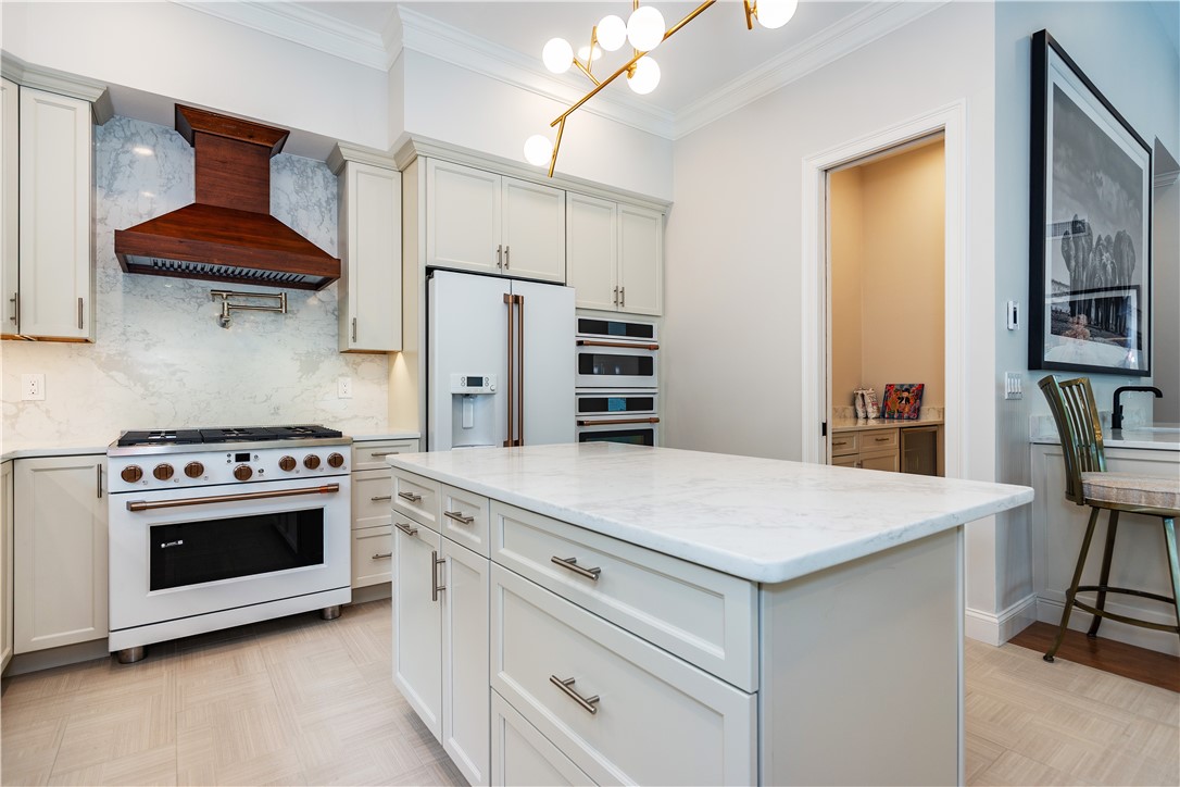 Coventry, Rhode Island 02816, United States, 3 Bedrooms Bedrooms, ,3 BathroomsBathrooms,Residential,Active,193289